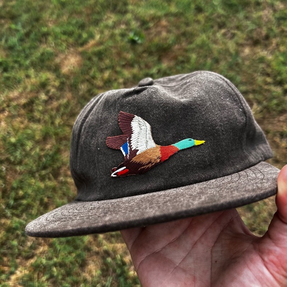 Duck hat - NEW! - Picture 3 of 5